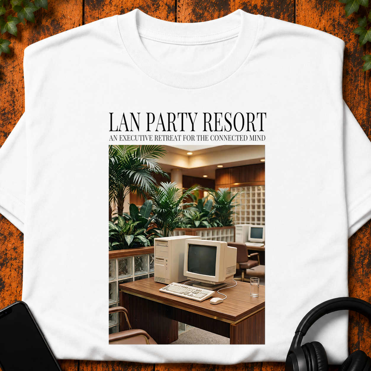 LAN Party Resort - T-Shirt